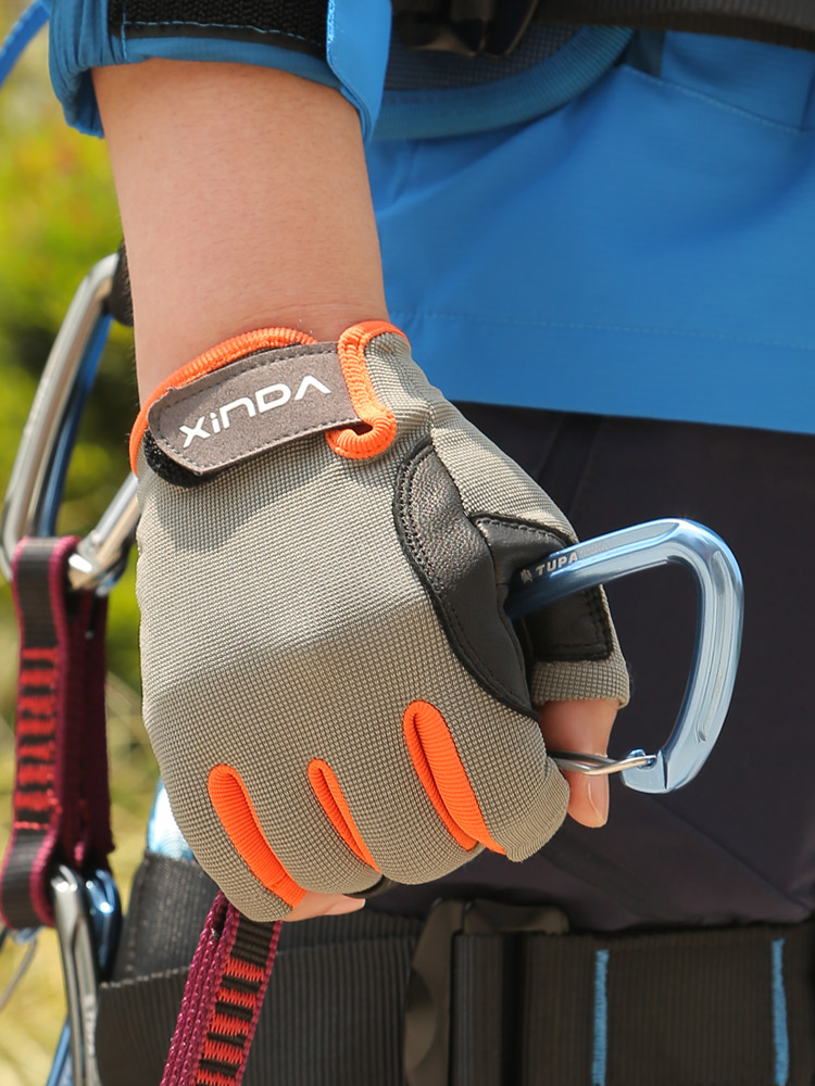 Outdoor Tactical Training Half - Cut Resistant Glove recensione e prezzo