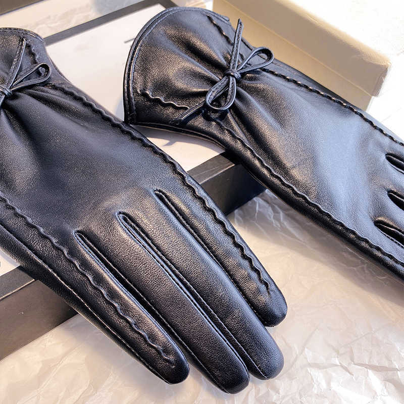 Lady Elegant Genuine Leather G - Leather Driving Glove recensione e prezzo
