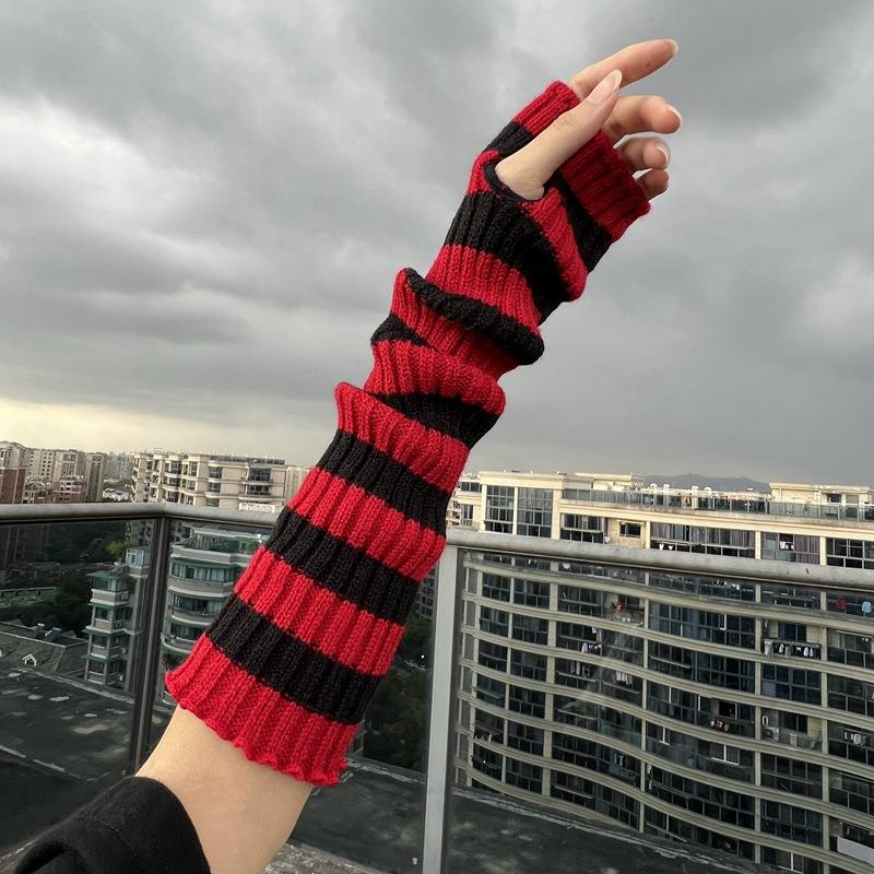 Winter Warm Long Sleeves Gothi - Fingerless Glove Knit recensione e prezzo